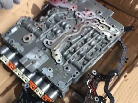 汽車鋰離子動力電池如何使用及維護(hù)呢？