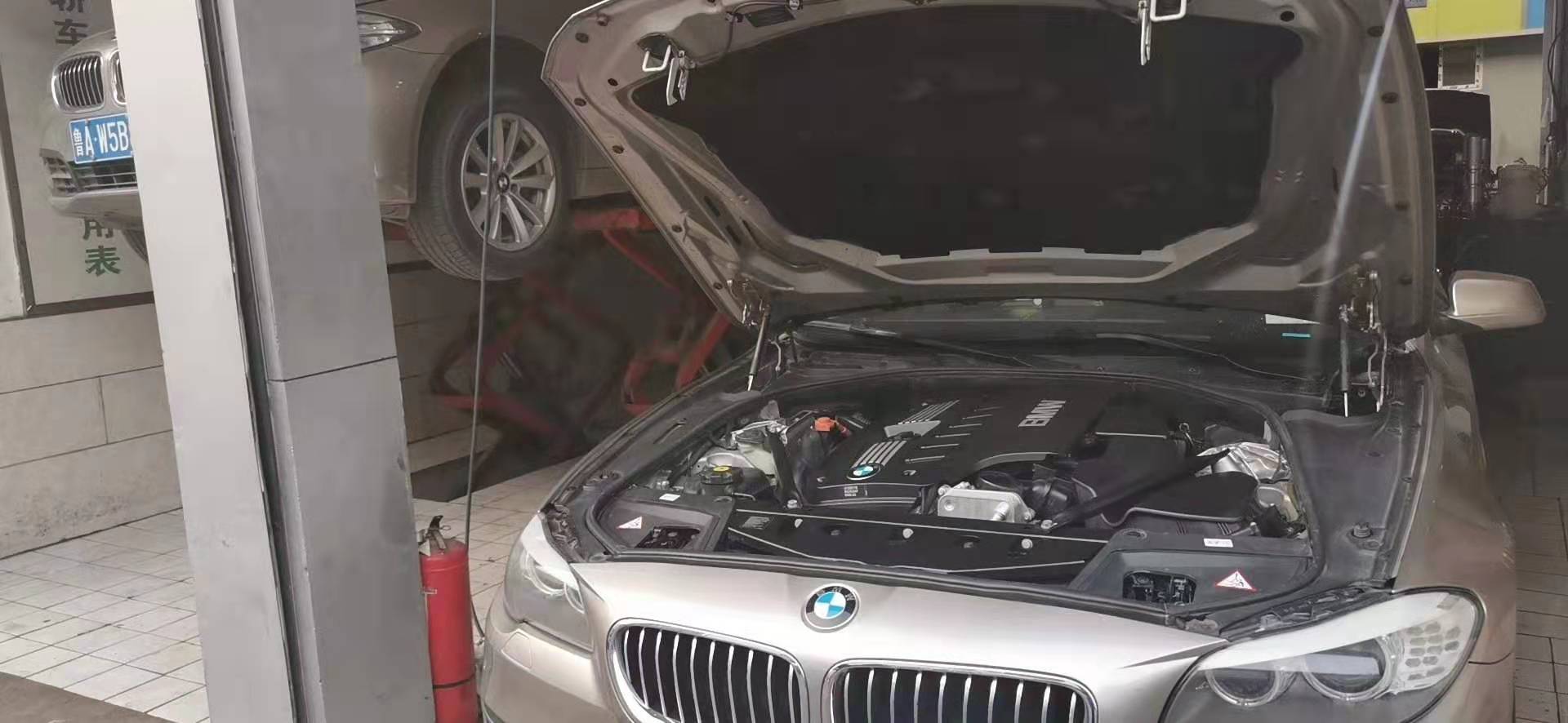 沃爾沃汽車的剎車油怎么會(huì)進(jìn)水呢？